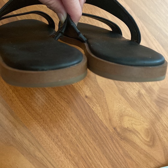 Cole Haan Findra Sandal - Picture 6 of 7